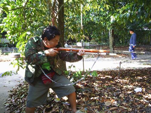 เจอหมูป่าครับต้องเอาไปเป็นอาหารบนเรือครับ (หมูหรือหมา :laughing: :laughing: :laughing: :laughing: :l