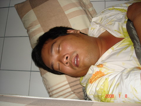 ดึกแล้ว...มานอนกันเหอะ....... :laughing: :laughing: :laughing: :laughing: