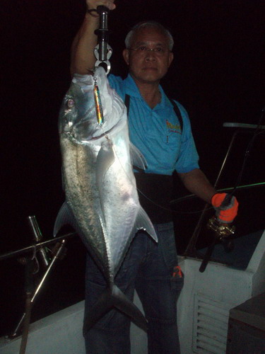 อาเรืองกับกระมงพร้าวตัวงามๆ :smile: :smile:
