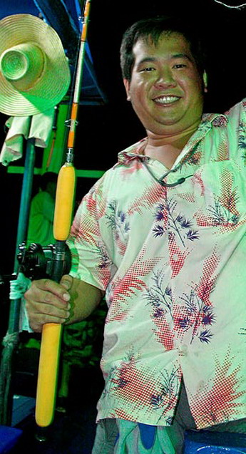 พี่กูลแบบนี้ดีก่าเห็นปลาแล้วมัมแสลงอ่ะ......... :laughing: :laughing: :laughing: :laughing: