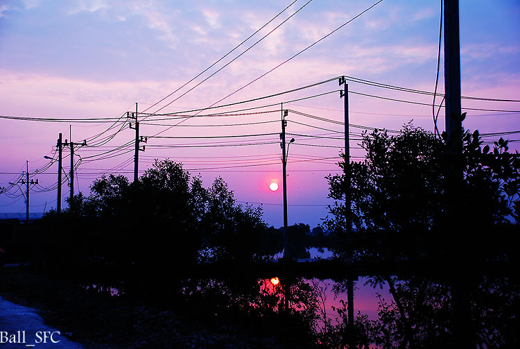 ขออภัยครับที่มาช้า.... :sad: :sad: :sad:


งานนี้ไม่เน้นถ่ายรูปครับเพราะบอกตามตรงว่าเครียดกับความ