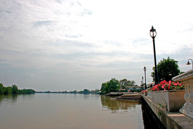 
สถานที่นี้  เคยใช้จัดงานลอยกระทงเมื่อปีที่แล้วครับ

 :smile: