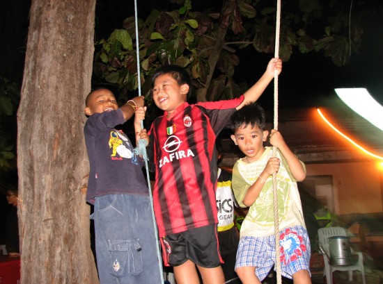 สนุกสนานตามประสาเด็กๆ :grin: :grin: :grin: