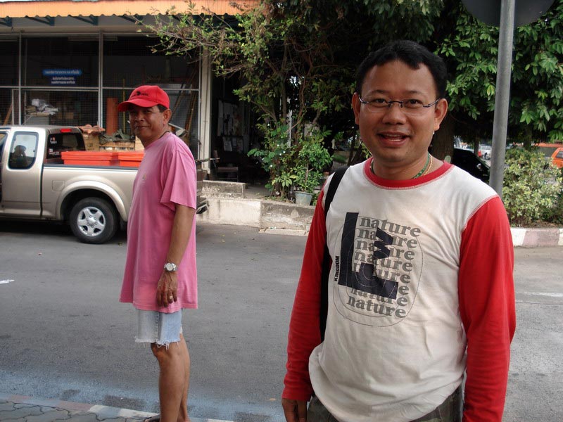 น้าอุทัยเสื้อแดงอีกคนที่ขาดไม่ได้ เที่ยวก่อนหน้านี้เบี้ยวพวกเค้าไป
พวกเค้าเรยไปจั่วโฉมงามมาซะ 20ตัว
