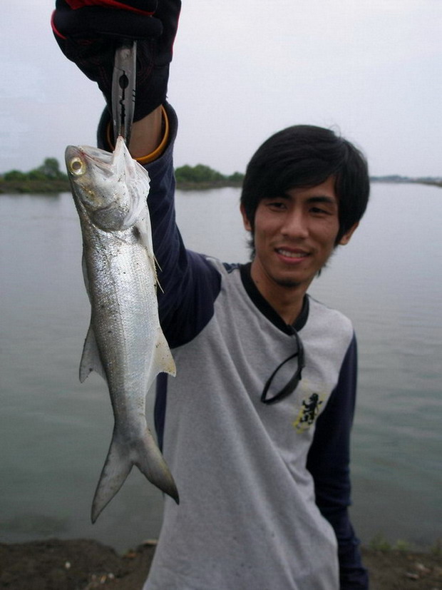 อันนี้ตัวแก้แห้วผม :grin: :grin: :grin:พอดีเสีย