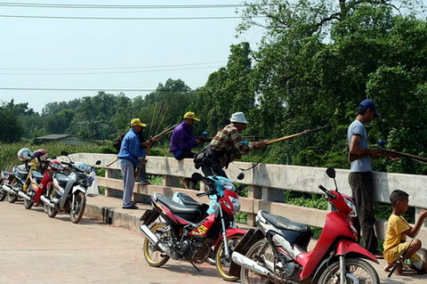 สวัสดีครับน้า35fishingshopขอบคุณที่เข้ามาชมครับ
เตรียมครับ