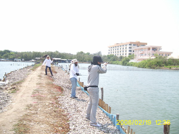  :love: :love:....สบายไป อิอิ เดินไปเดินมา อ้าว 