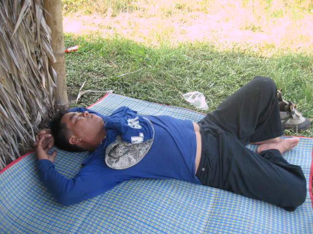 กว่า เทพ เทพ ทั้งหลาย จะเอาชานะเจ้าถิ่นได้ ก็อย่างที่เห็นอะคับ :grin: :grin: