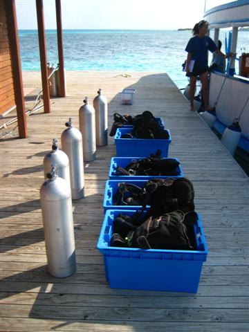 พวก scuba ก็เตรียมอุปกรณ์ดำน้ำ...ต้องมี ce