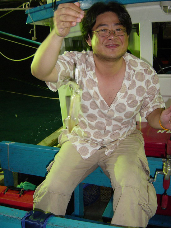 น้าต่อก้อจัดให้เหมือนกัน วันนี้หมึกจับโยฯดีเป็นพิเศษ เหยื่อเพรียบ  :love: :love: