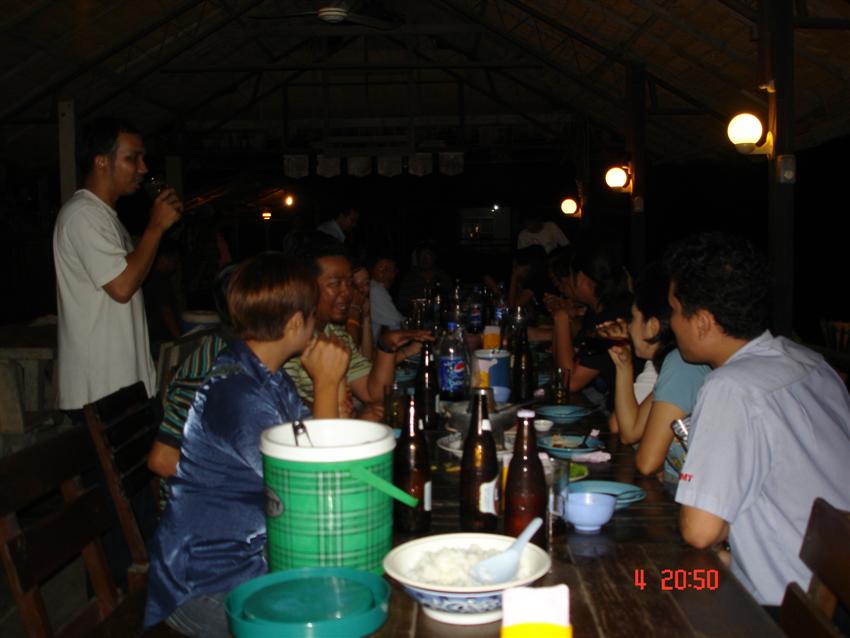สิงห์ร้าย วางเรียงเป็นตับ....
       :cheer: :cheer: :cheer: :laughing: