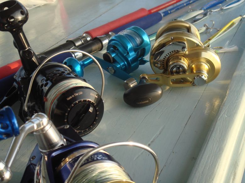 มีอยู่4ชุดหนักๆสมจัยน้าสวนแดนทีมแน่นอนคับ

1)  ACCURATE TWINSPIN SR-30 รอกสปินจากaccu (ตัวสีดำในรู