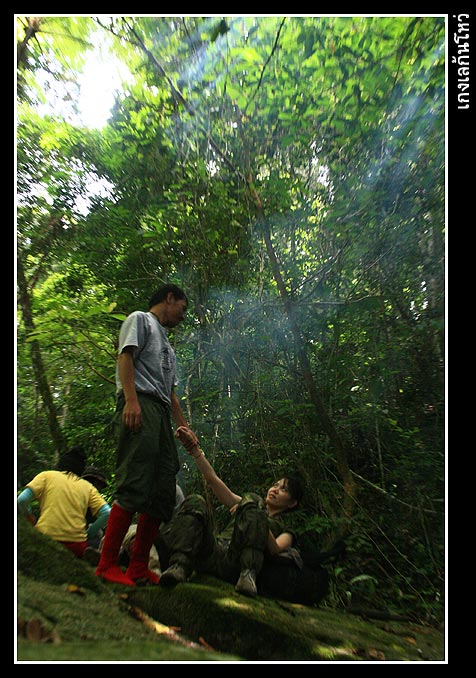 มีการนึ่งข้าวเหนียวกันเล็กน้อย...ซึ
