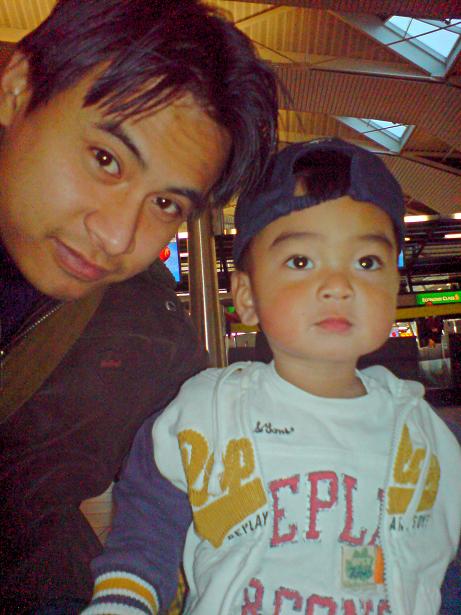เดียวก็โตน้า แป๊บเดียว ดูของผมดิ แป๊บเดียว :laughing: