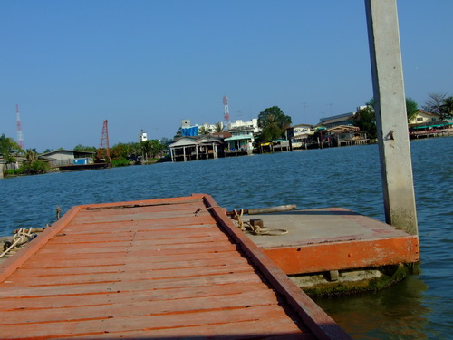 ไปลอยปลากระพงขาว  ( พอมีตัวไหม )