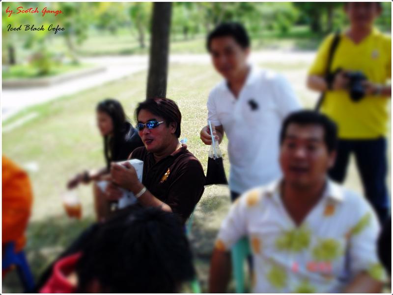  :grin: หวัดดีมั๊กมากครับ พี่มหาเสี่ยจัน !!!  มาให้ไวครับหมายที่หน้าบ้านผมก้อขึ้มมาจิบน้ำก๊านหย่ายยย