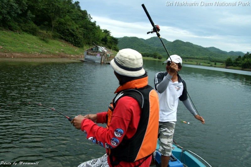 ว่าแล้วด้วยความมั่นไส้...ซะทีดีไหม
โอ้...ปลาใหญ่ครับ หม๋านจริงๆ :laughing: :laughing: