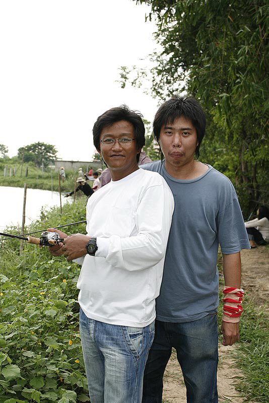 น้าคิดกับน้าแป๋งครับ...อิอิอิอิ 
 :love: :love: :love: :love: :love: