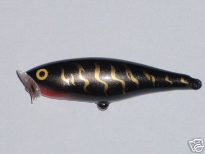 รุ่นProto type จากโรงงานRapala ไปเจอมาเลยเอามาฝากครับ :grin: :grin: