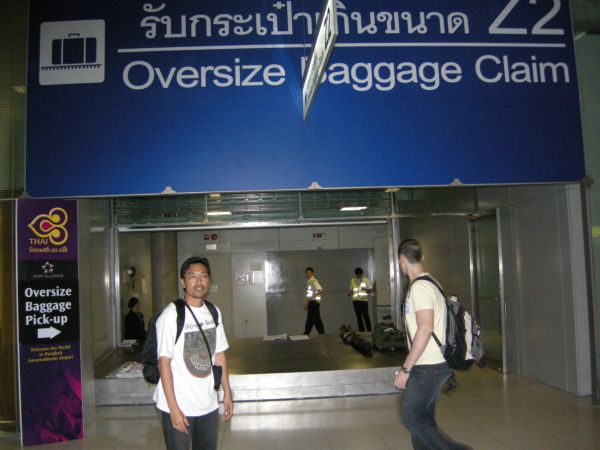 รับกระเป๋าเกินขนาด :love: