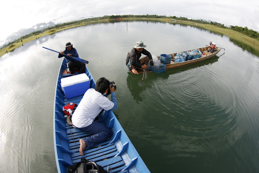 เบื่องหลังภาพกระทู้ครับ