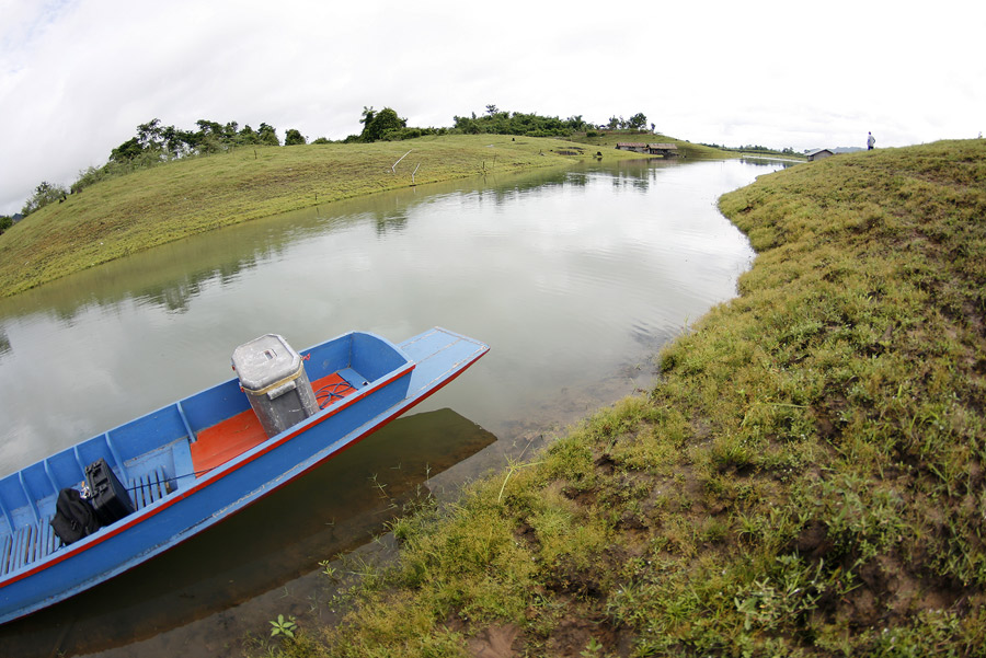 ภาพนี้ไม่รู้เห็นกันเหลือเปล่าว่าพี่เล็กอยู่ตรงใหน  :grin: