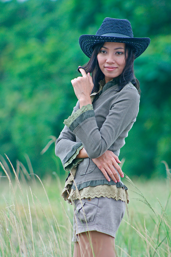 
เราย้ายมาอีกที่หนึ่ง  อยู่ไม่ไกลจากที่เดิมนัก

 :grin: