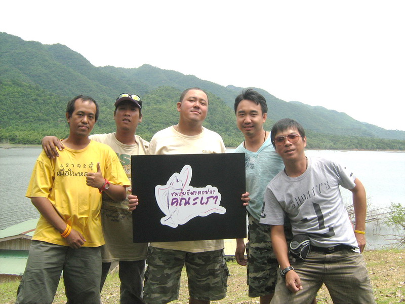 กลับละเหอะ ไว้จะมาใหม่นะคับ
 :smile: :smile: :smile: