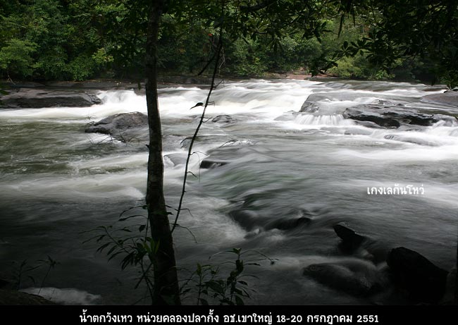 ตื่นเช้ามาทำภาระกิจส่วนตัว แปรงสีฟ