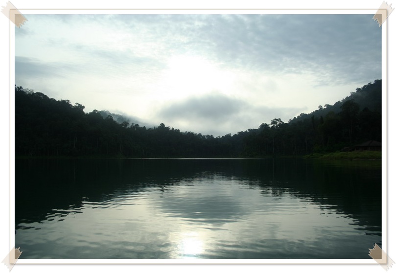 [q]
ภาพเก็บตก.. :umh:
[/q]