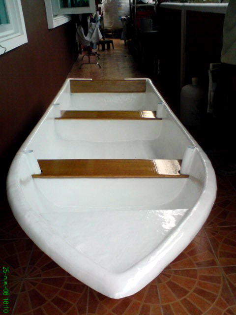 จำเรือลำนี้ได้ป่าวคับพี่อ๊อด :grin:

 [q]หลังจากเอามาให้น้าบุ้งแล้ว.....มีน้าๆให้ช่วยสั่งให้อีกสาม