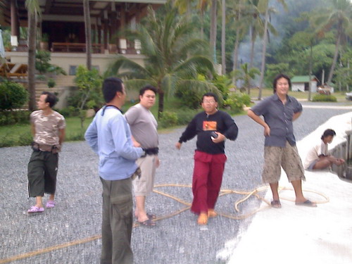 ท่านี้เรียก"ลัลล้า ไปตามหาอินทรี"รึป่าวคับเฮีย :grin: