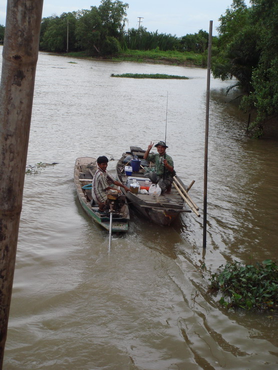 ไปกันเลย....เพื่อนๆสมาชิกลงเรือมากับผมได้เลยครับ.

                 :love: :grin: :love: