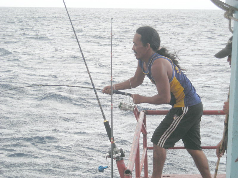 จุมโพ่แป๊ะมันกับจิกอินทรีท้ายเรือลืมทำกับข้าวเลย