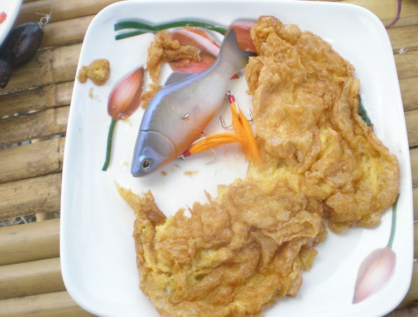 +1..โถ๋ทำไปได้ปล่อยปลาแล้วมานั่งกินไข่เจียว น้ะ..เนี๊ย
:laughing: :laughing: :laughing: :laughing: 