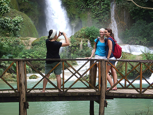 มิตรภาพไร้พรมแดน ไม่เสียชื่อตัวแทนจากประเทศไทย :laughing: