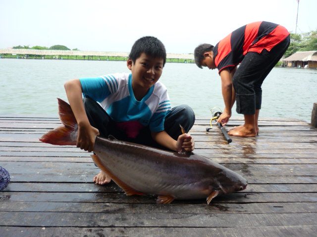 ขอถ่ายๆ :laughing: