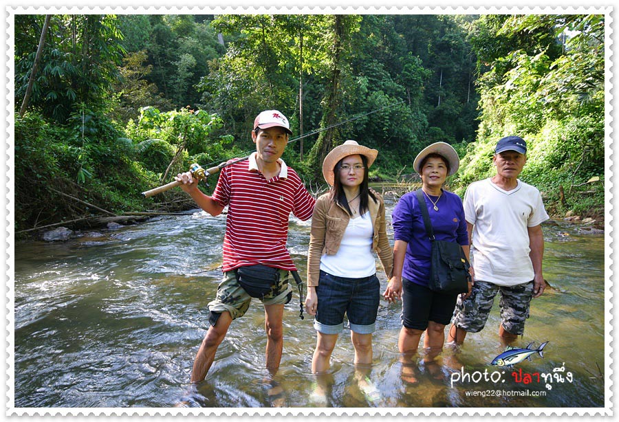 ที่ระลึกในการขึ้นมาปวดหัวเข่า.....หุหุ   :laughing: :laughing:
