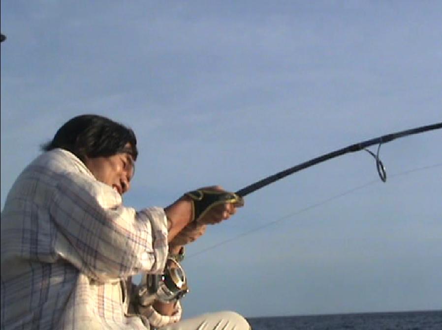 คุณโอ๋  เอามั่งครับ.. โดนแล้ว..Jigging GT :grin: :cheer: :cheer:
