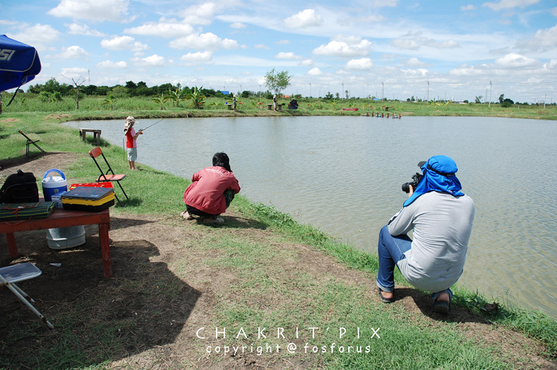 แอบถ่ายแบบซ้อนสาม