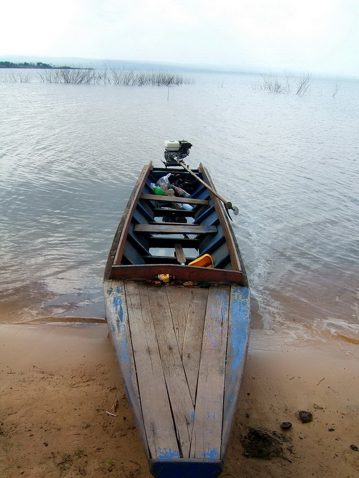 บางคนก็ใช้บริการเรือท้องถิ่นกระจายรายได้ให้ชาวบ้าน
 :grin: :grin: :grin: