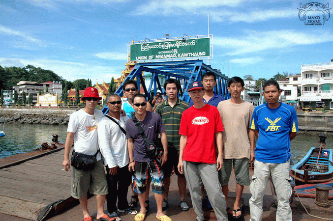 ทีมงานบางส่วนครับ