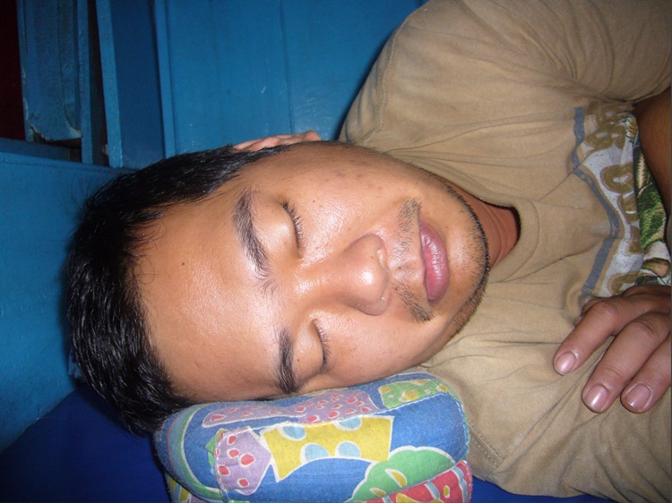   บุ๊งๆ...ตื่นๆ งานเข้าแล้วพวกมาคอยกันแย้ว...บุ้ง........  :laughing:  :laughing:  :laughing: