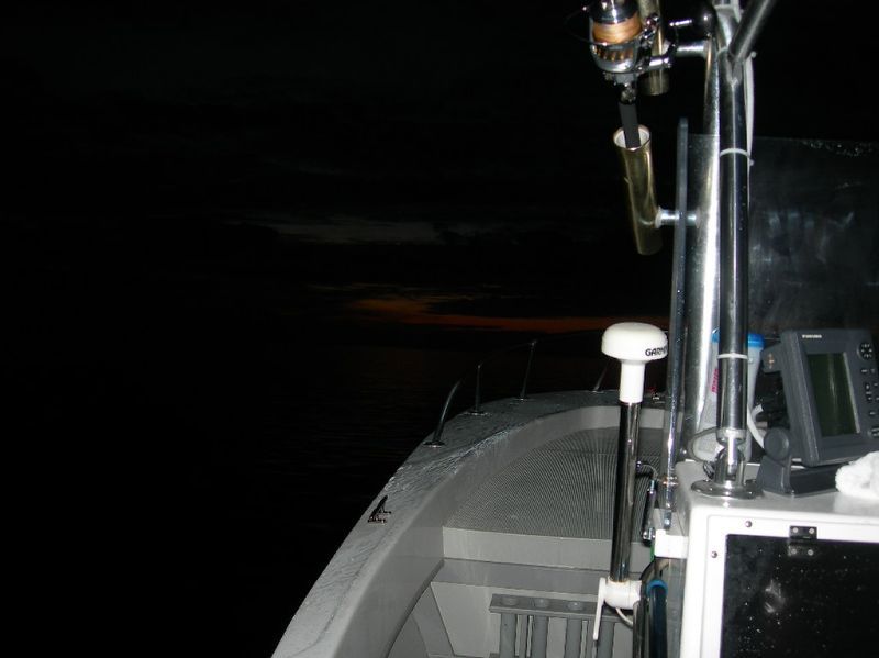 ออกเรือตอน5.45น.ฟ้ายังมืดอยู่เลย :smile: