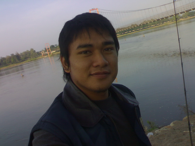 เริ่มหิวแล้วไปหาอะไรกินดีกว่า.... :smile:
หวัดดีน้า....toomtam_tum....น้า...nirutnaknagred.ด้วยครับ
