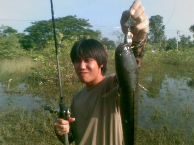 น้าโจ(jabo3)ขอถ่ายปลาหน่อย... :grin:
(แหมทำหน