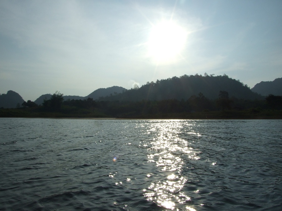 พักถ่ายรูปครับ วิวสวยเหลือเกิน ให้น้าถ้ำตีไปก่อน :cheer: