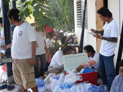 ช่วงพักรับประทานอาหารกลางวันครับ...