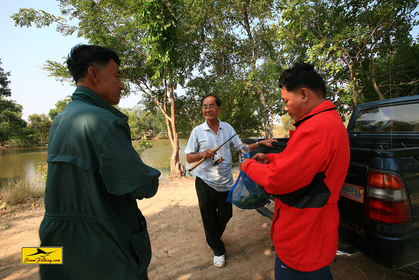 สำหรับเช้านี้ สองชั่วโมง พอได้นะครับ