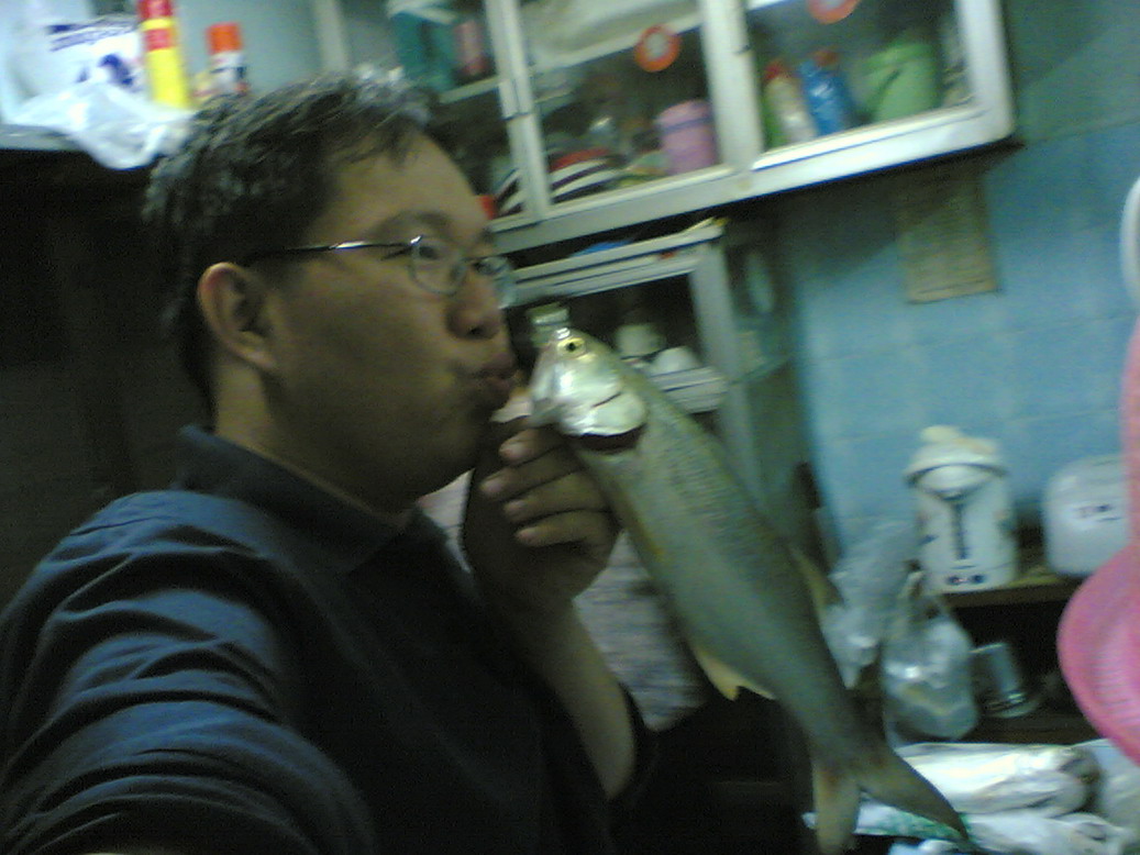 และแล้ว ก็เดินทางมาถึงภาพสุดท้ายครับ

I LOVE YOU กุเราที่รัก   รักน๊ะ จุ๊บๆๆๆๆ  :kiss: :kiss: :kis